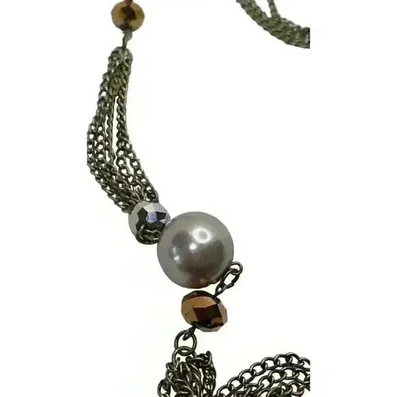 Faux pearl and glass necklace  44 inches - Picture 5 of 5